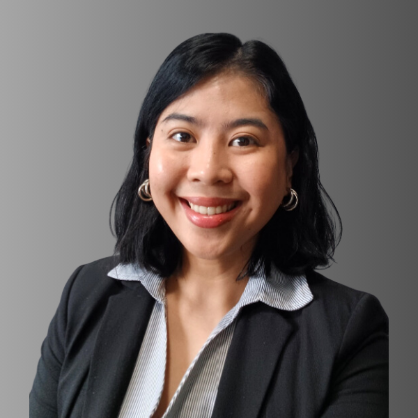 Michelle Dosado headshot